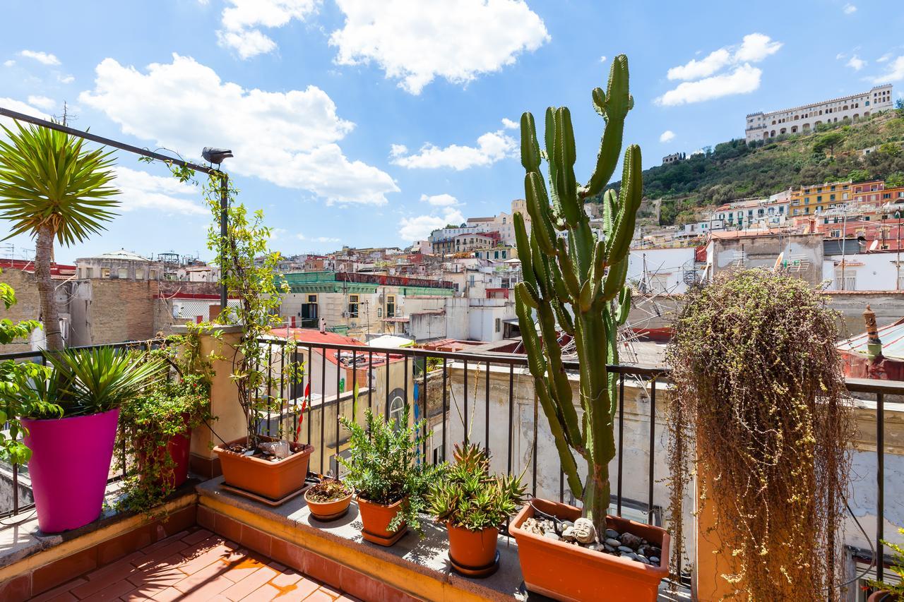 Panoramic Penthouse In The Centre Napoli